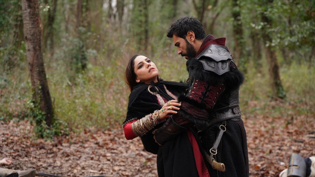 Kudüs Fatihi Selahaddin Eyyubi 11. Bölümde Süreyya Hatun yaralandı! Selahaddin