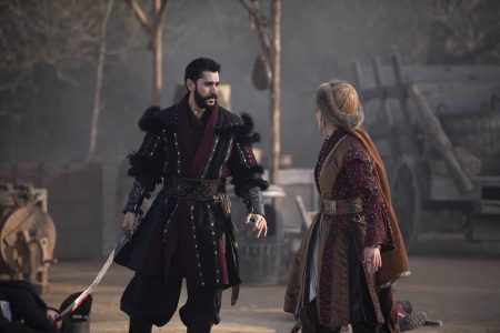 Kudüs Fatihi Selahaddin Eyyubi 17. Bölümde Selahaddin ve Sultan Nureddin’e hain bir saldırı yapıldı!