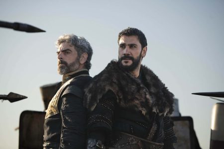 Kudüs Fatihi Selahaddin Eyyubi 19. Bölümde Sultan Nureddin saraya döndü! Selahaddin Gazze'de tuzağa düştü!
