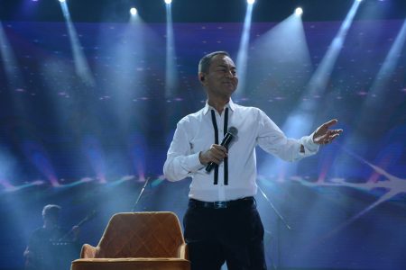 Kuruçeşme'de Serdar Ortaç rüzgarı!