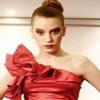 Lale Devri dizisinde Serenay Sarıkaya şoku yaşanıyor