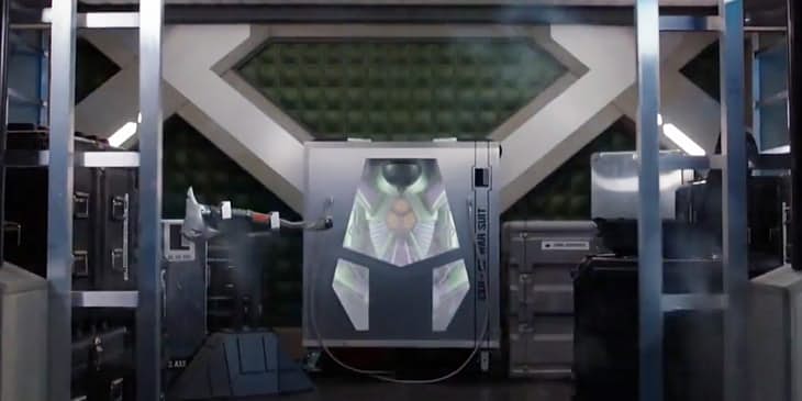 Lex Luthor'un savaş kostümü görücüye çıktı