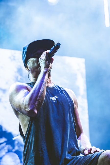 maNga Zeytinli Rock Festivali'ni coşturdu