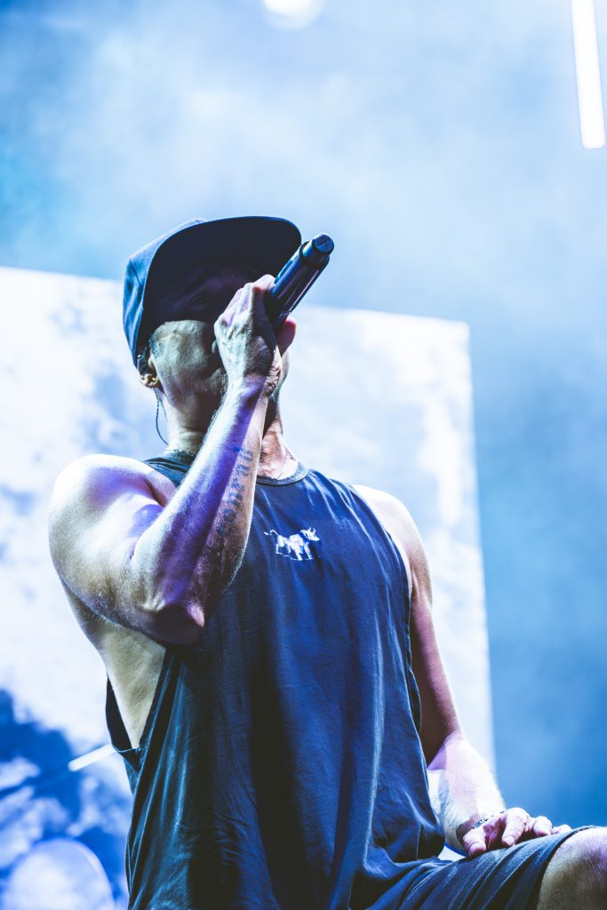 maNga Zeytinli Rock Festivali'ni coşturdu
