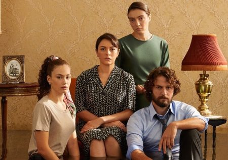 Masumlar Apartmanı Yeni Sezon Afişi Paylaşıldı