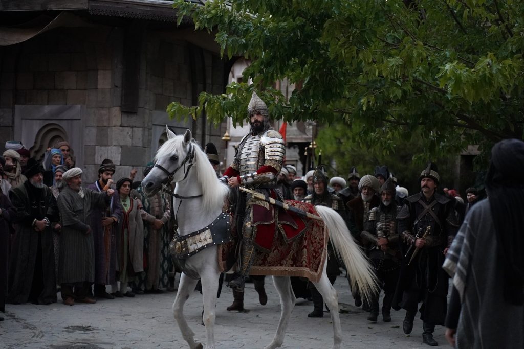 Mehmed: Fetihler Sultanı 23. Bölümde Konstantiniyye kuşatması başladı! Şahi topu infilak etti!