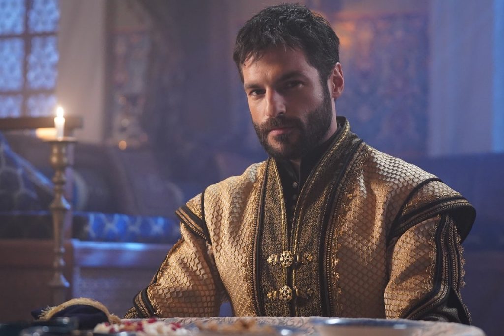Mehmed: Fetihler Sultanı 6. Bölümde Şehzade Mehmed'e pusu kuruldu! Sultan Murad Han vefat etti!