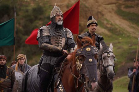 Mehmed: Fetihler Sultanı dizisinin Çandarlı'sı kimdir? Selim Bayraktar kimdir?