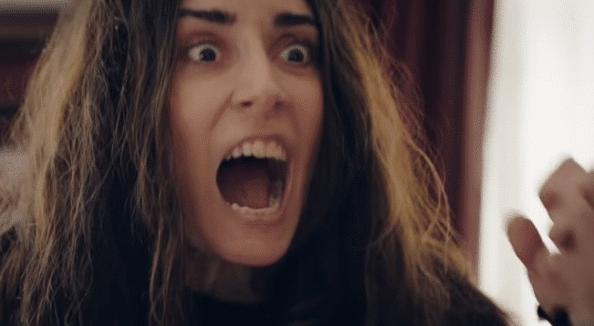 Melisa Sözen Kırmızı Oda’ya konuk oluyor! Alya kimdir? Melisa Sözen Kırmızı Oda'ya konuk oluyor! Alya kimdir?