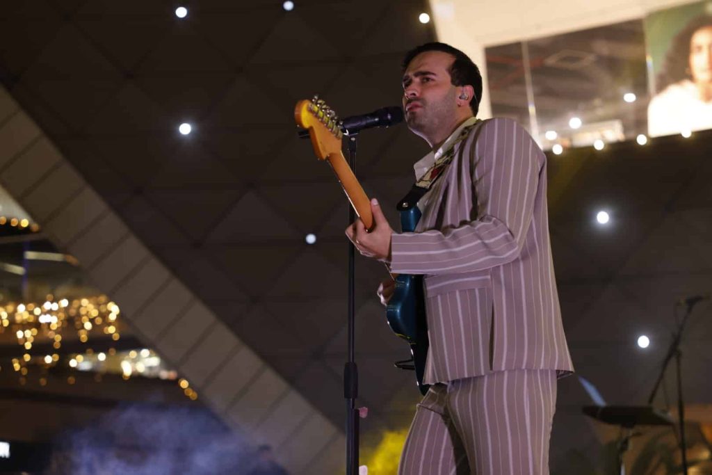 Mert Demir konserine yoğun ilgi!