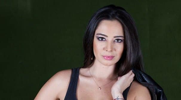 Merve Sevi ile Çalkan Algün boşandı!