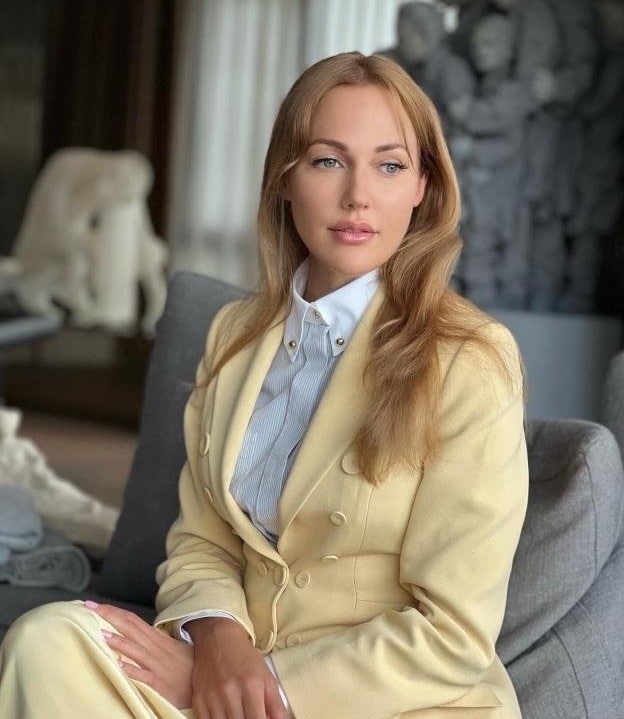 Meryem Uzerli estetik kurbanı mı? Görenler...