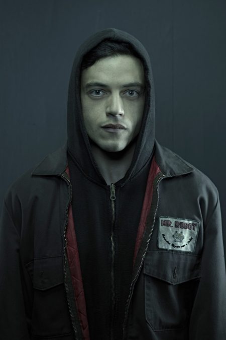 Mr. Robot'ta Türk Bayrağı ve Atatürk Büstü dikkatlerden kaçmadı