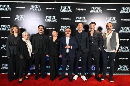 Mucize Aynalar'a muhteşem bir gala gerçekleştirildi