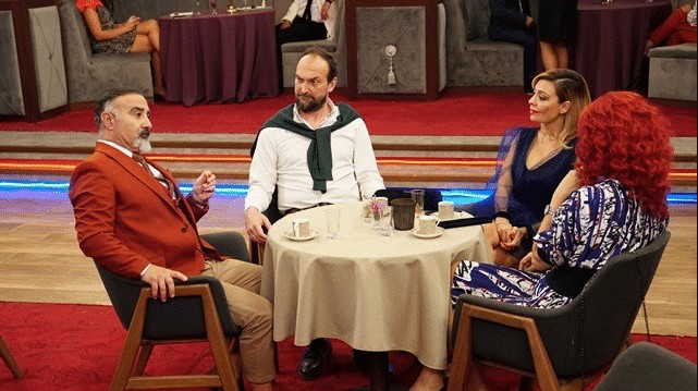 Mucize Doktor’un Kıvılcım’ı Özge Özder Jet Sosyete dizisinde! Mucize Doktor'un Kıvılcım'ı Özge Özder Jet Sosyete dizisinde!