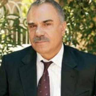 Muhabirlerle barıştı