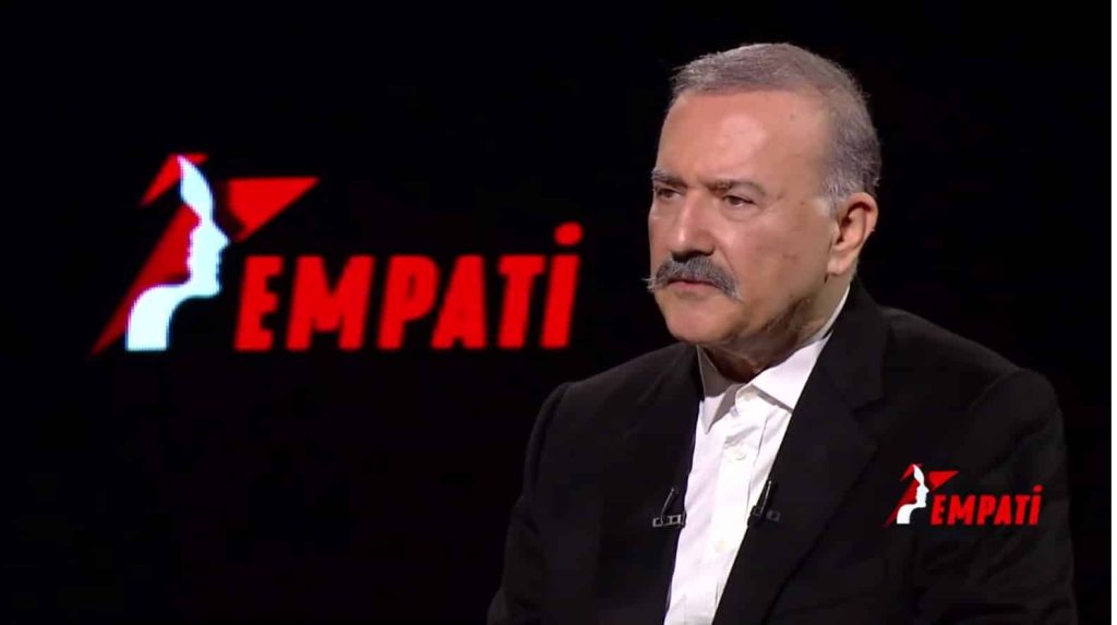 Murathan Mungan: Öz annemi 17 yaşında gördüm!