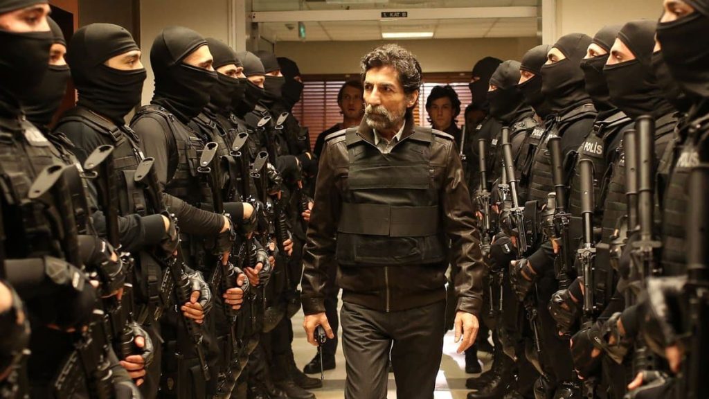 Mustafa Uğurlu İçerde dizisine veda etti