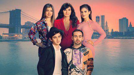 My Unorthodox Life nasıl bir dizi? Netflix'in yeni yapımını tanıyalım!