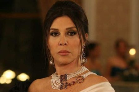 Nebahat Çehre Menajerimi Ara dizisine konuk oluyor!