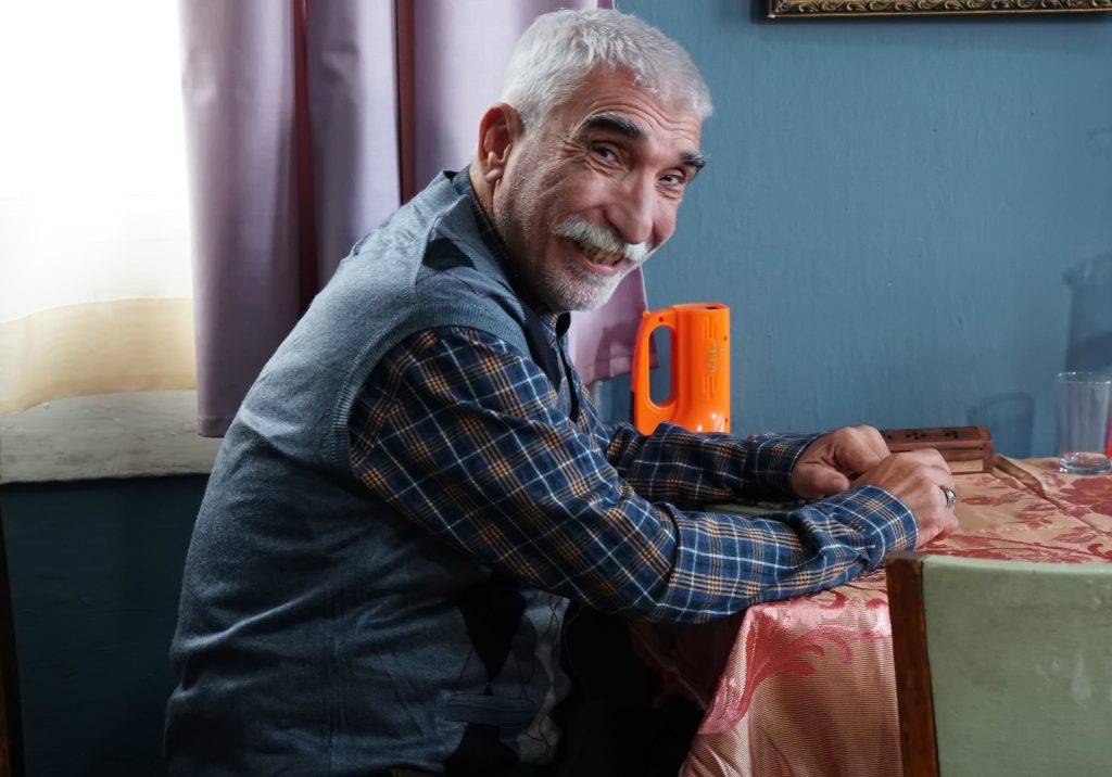 Nerdesin Birader dizisine usta oyuncu Cezmi Baskın katıldı