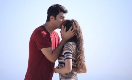 Neslihan Atagül ve Engin Akyürek'in yeni dizisi Sefirin Kızı'ndan ilk tanıtım!