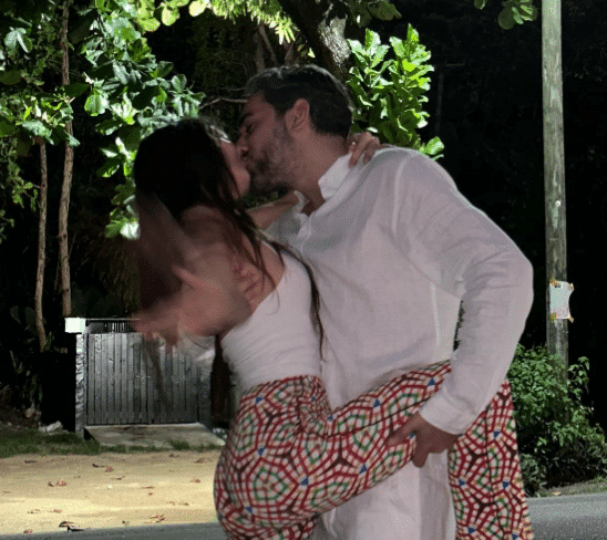Neslihan Atagül ve Kadir Doğulu çifti aşka geldi!