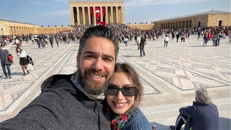 Neslihan Atagül ve Kadir Doğulu'dan aşk dolu dans!