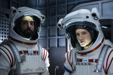 Netflix bilim kurgu dizisi Away için fragman ve başlangıç tarihi!