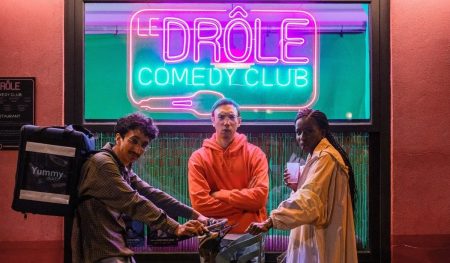 Netflix dram-komedi dizisi Bir Dizi Komiklik'i tanıyalım!