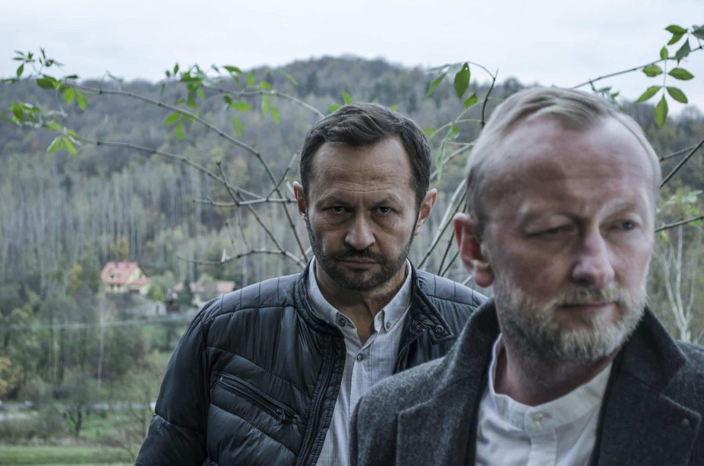 Netflix suç-gerilim dizisi Signs'ın (Znaki) 2. sezonu başladı!