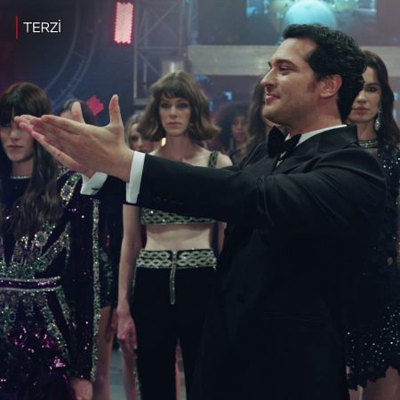 Netflix'in Çağatay Ulusoy'lu Terzi dizisi yayınlandı! Terzi dizisi konusu ne? Oyuncuları kimler? Uyarlama mı? Terzi dizisi beğenildi mi?
