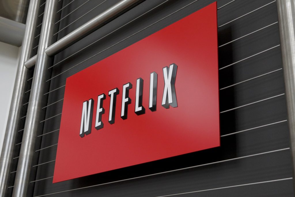Netflix'in doğaüstü temalı yeni dizisi Tidelands'i tanıyalım!