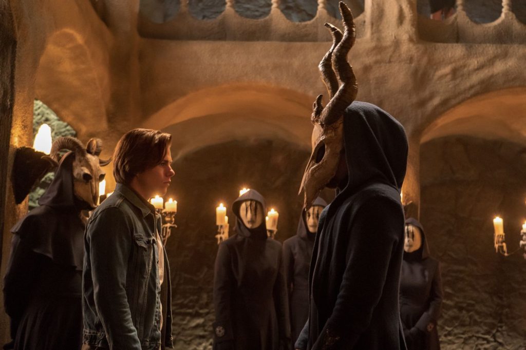 Netflix'in korku dizisi The Order'ın 3. sezonu olacak mı? Dizinin geleceği belli oldu!