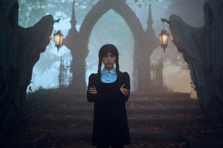 Netflix’in sevilen dizisi Wednesday’in 2. Sezon çekimleri tamamlandı!