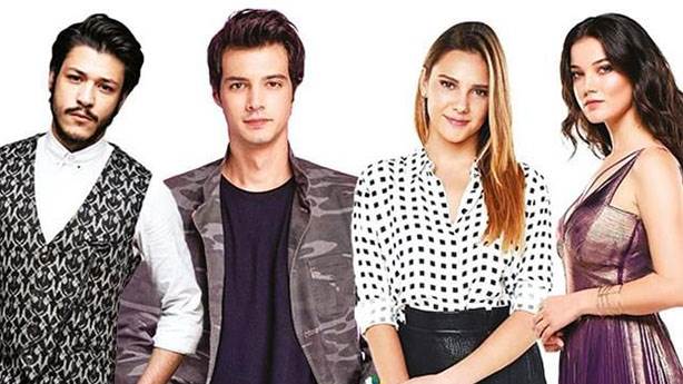 Netflix'in yeni Türkiye dizisi Love 101'in setinde olay çıktı!