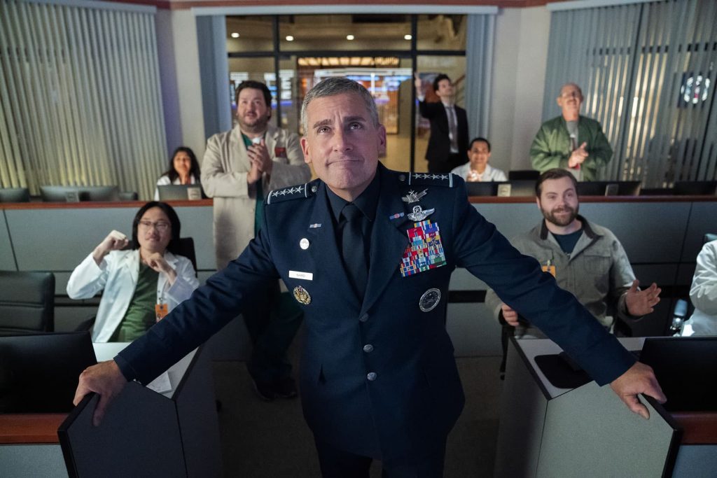 Netflix'in yıldız isimlerle dolu komedi dizisi Space Force için ilk fragman ve poster yayınlandı!