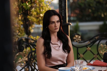 Nevra başındaki beladan kurtulabilecek mi? Zamanın Kapıları’nın yeni bölüm tanıtımı yayında!