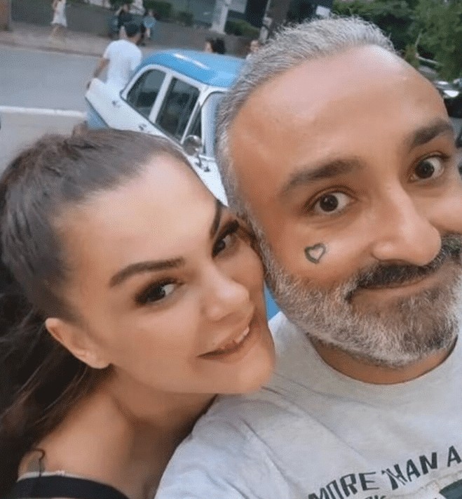 Nez ile Rüştü Onur Atilla, ilişkilerini noktaladı Nez ile Rüştü Onur Atilla