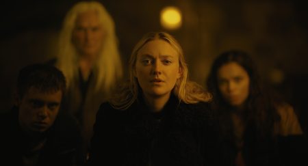 Night Shyamalan imzalı "Gözcüler"in gizem ve gerilim dolu yeni fragmanı yayında!
