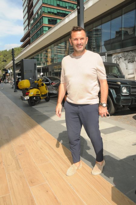 Okan Buruk AVM gezisinde görüntülendi!
