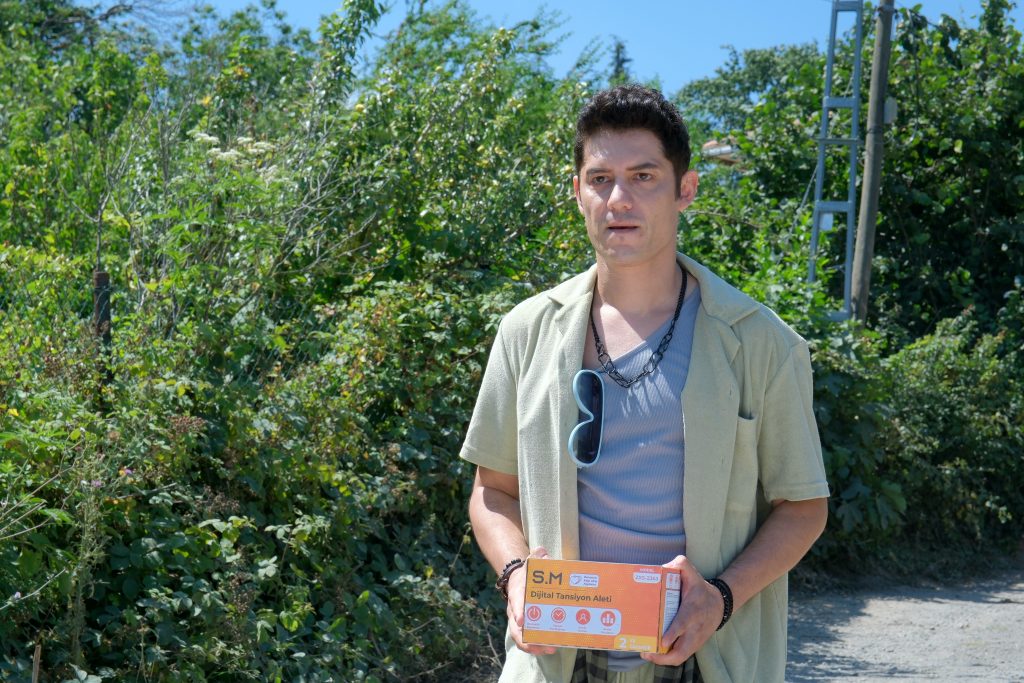 Okan Cabalar son filmi ‘Güven Bana’ ile seyirciyle buluşmaya hazırlanıyor!