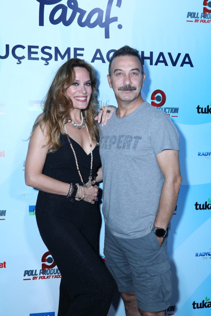 "Ölü'n bizi ayırana dek" ile tiyatro rüzgarı!