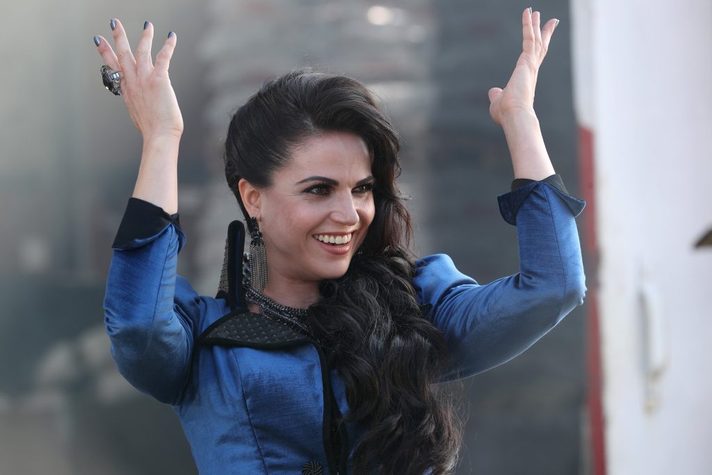 Once Upon a Time'da Lana Parrilla ilk yönetmenlik deneyimini yaşayacak!