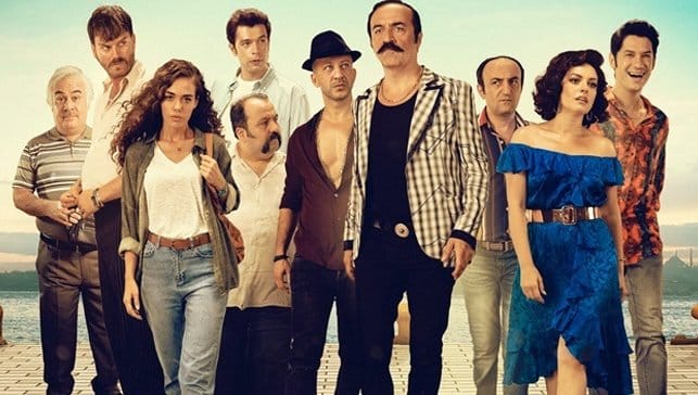 Organize İşler Sazan Sarmalı filmi Netflix'te! BKM'den açıklama geldi!