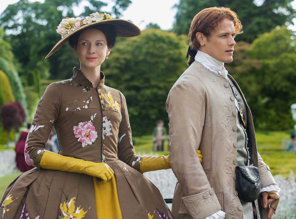 Outlander ile 3. ve 4. sezonlarda da zaman yolculuğuna devam