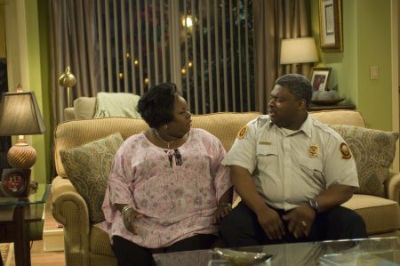 OWN'in yeni komedi dizisi The Paynes'ı tanıyalım!