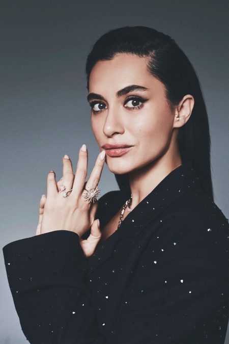 Oyuna ‘Güneş’ doğuyor! Hande Doğandemir