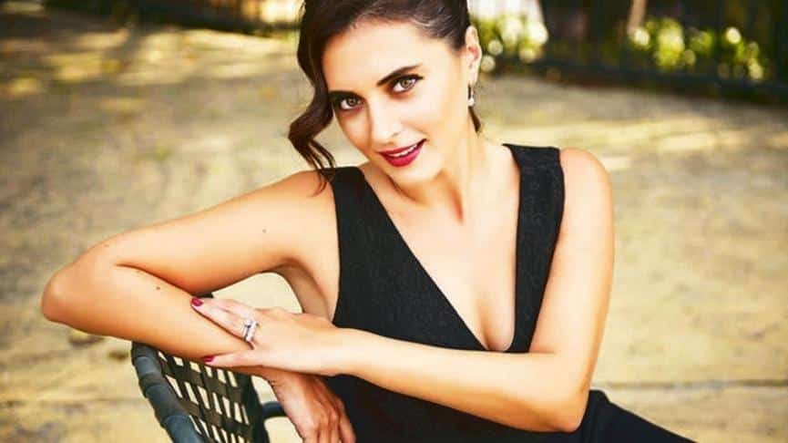 Oyuncu Aslıhan Gürbüz de kendisini taciz eden kişiyi ifşaladı!