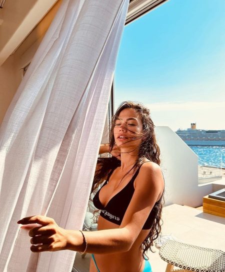 ÖZEL HABER | Demet Özdemir'den yazı coşturan tatil fotoğrafları!